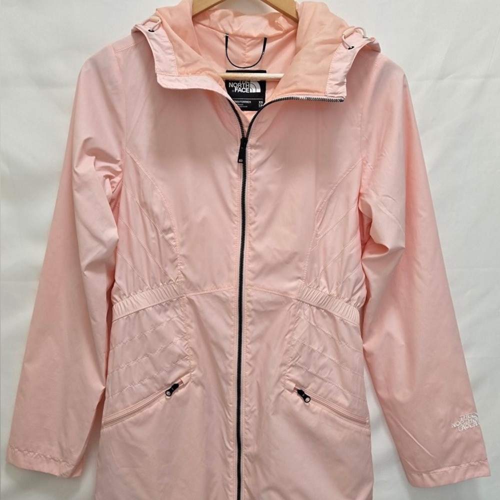 The North Face Lightweight Hooded Windbreaker - Light Pink